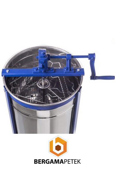 4'lü Korumalı Sağım Makinesi Temiz İş