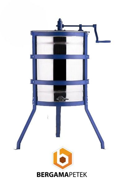 4'lü Korumalı Sağım Makinesi Temiz İş